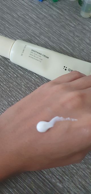 젠바이오 코스메틱스 젠바이오수딩크림]   가려운 피부 & 아토피 원픽 크림 — 5점을 준 리뷰어가 2022년 9월 올린 사용 사진