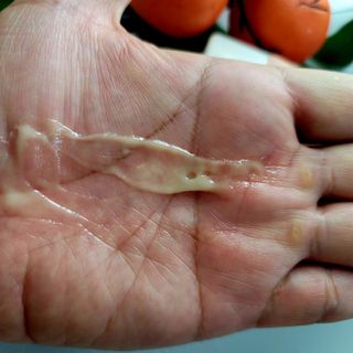 [후르디아] 끈적임 없는 착한성분 비건  핸드크림 3종 — 4.5점을 준 리뷰어가 2022년 10월 올린 사용 사진