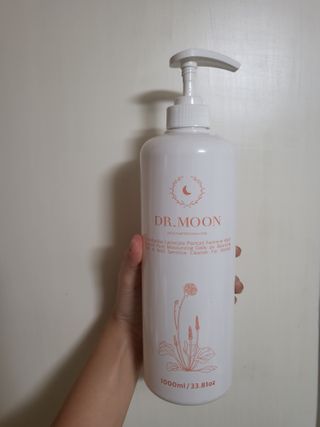 프리[닥터문] 유산균 락토케어 질경초 여성청결제 1000ml (젤타입) — 5점을 준 리뷰어가 2022년 9월 올린 사용 사진