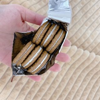 롯데제과 롯샌 카페크런치 — 5점을 준 리뷰어가 2021년 10월 올린 사용 사진