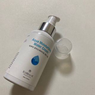 약손명가코스메틱 에오스보떼 아쿠아 모이스처라이징 워터 크림 — 5점을 준 리뷰어가 2022년 1월 올린 사용 사진