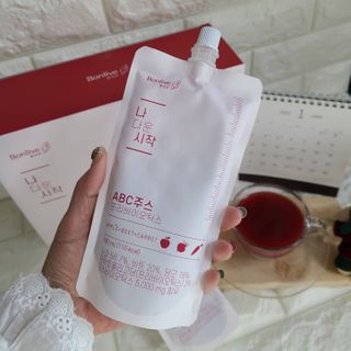 12월 15일 출시, 건강기능식품 브랜드 본리브 나 다운 시작 제품 3종 — 5점을 준 리뷰어가 2021년 1월 올린 사용 사진
