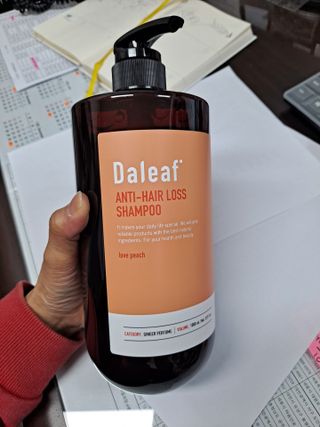 달리프 진저 베러 퍼퓸 탈모 완화 샴푸 1000ml 향 3종 — 5점을 준 리뷰어가 2021년 3월 올린 사용 사진