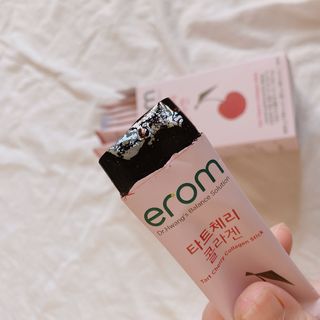 이롬 erom 타트체리 콜라겐 — 5점을 준 리뷰어가 2021년 4월 올린 사용 사진