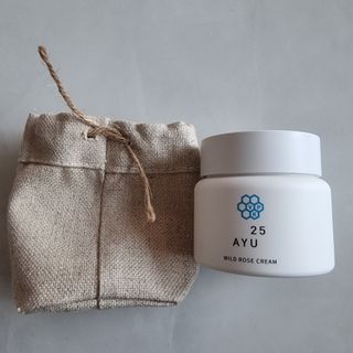 AYU25[아유트웬티파이브]다마스크로즈워터 베이스 천연 수분 촉촉 크림 — 5점을 준 리뷰어가 2021년 4월 올린 사용 사진