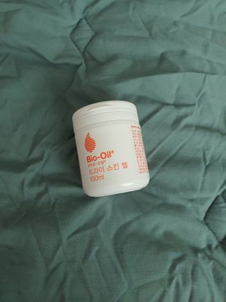 바이오오일 [바이오-오일] 드라이 스킨 젤 100ml — 4점을 준 리뷰어가 2021년 7월 올린 사용 사진