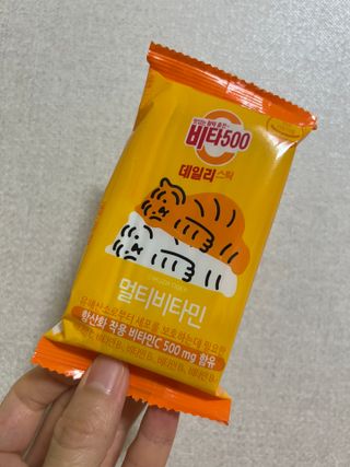 광동생활건강 [광동] 비타 500 데일리 스틱 VB, VC를 함유한 멀티비타민 30포+30포 — 5점을 준 리뷰어가 2022년 6월 올린 사용 사진