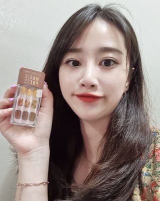 데싱디바 매직프레스 레귤러 스퀘어_6종 중 택 1 — 5점을 준 리뷰어가 2021년 9월 올린 사용 사진