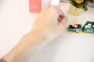 산다화 더블 이펙트 안티 링클 세럼 50ml — 5점을 준 리뷰어가 2022년 12월 올린 사용 사진