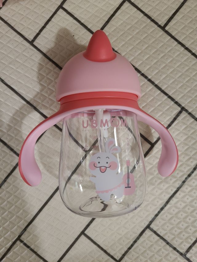 유비맘 트라이탄 코니빨대컵_컬러 랜덤 발송 리뷰 사진