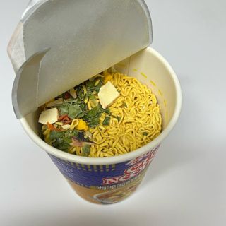 NISSIN 닛신 컵누들  4종 - 씨푸드오리지날, 씨푸드 스파이시, 씨푸드 커리, 씨푸드 XO소스 — 5점을 준 리뷰어가 2023년 1월 올린 사용 사진