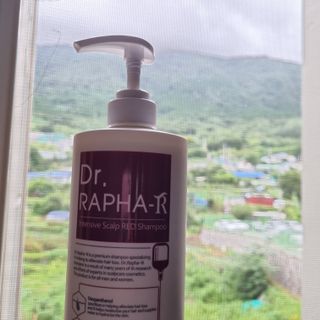 닥터라파알 레드 꽃향기 탈모샴푸 1,000ml + 트리트먼트 1,000ml — 5점을 준 리뷰어가 2021년 8월 올린 사용 사진