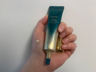 [NEW 탄력유턴 아이크림] AHC 유스 래스팅 리얼 아이크림 포 페이스 — 5점을 준 리뷰어가 2021년 3월 올린 사용 사진