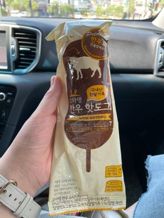 오마뎅 한우핫도그 — 5점을 준 리뷰어가 2021년 5월 올린 사용 사진