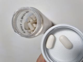 [큐라에스] 뮤신콜라겐 더마3 76.8(1개월분) — 5점을 준 리뷰어가 2023년 12월 올린 사용 사진