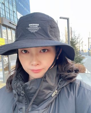 구김스★ [방수/UV차단]베이직 서핑햇 1.0 비치햇/해변모자/등산모자 *컬러 선택 가능 — 5점을 준 리뷰어가 2025년 1월 올린 사용 사진