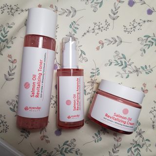 아이앤립 / EYENLIP 아이앤립 연어오일 리바이탈라이징 토너+앰플+크림 3종 세트 — 5점을 준 리뷰어가 2021년 7월 올린 사용 사진