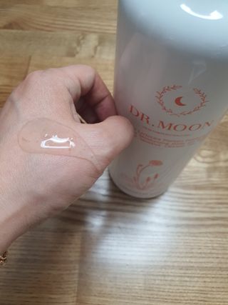 프리[닥터문] 유산균 락토케어 질경초 여성청결제 1000ml (젤타입) — 5점을 준 리뷰어가 2022년 7월 올린 사용 사진