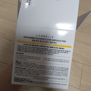 랑벨 비타 에너지 잡티 앰플 패드 65매 (투명하고 밝은 얼굴 광채패드) — 5점을 준 리뷰어가 2022년 6월 올린 사용 사진