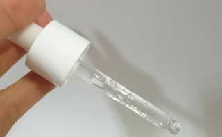 체르엠 스템앤셀 비타민 브라이트닝 에센스 30ml 1개 — 5점을 준 리뷰어가 2021년 7월 올린 사용 사진