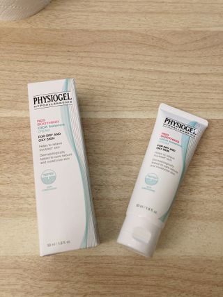 피지오겔 레드수딩 시카밸런스 크림 50ml — 5점을 준 리뷰어가 2022년 4월 올린 사용 사진