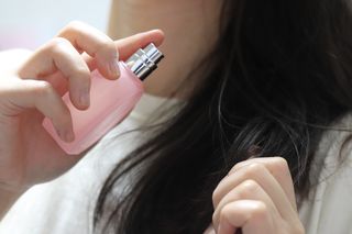 자연스러운 샴푸향이 나는 메블릭퍼퓸 케라 50ml +상큼달달한 라즈베리향이 나는 메블릭퍼퓸 라즈베리 50ml — 4.5점을 준 리뷰어가 2022년 9월 올린 사용 사진