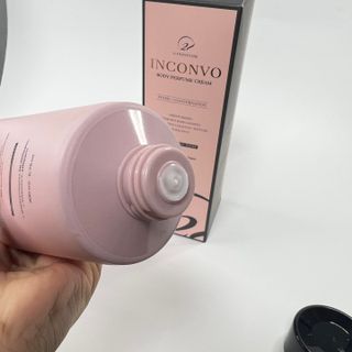 오투에니원 인컨보 바디 퍼퓸 크림 200ml — 5점을 준 리뷰어가 2023년 2월 올린 사용 사진