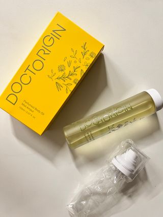닥터리진 퍼퓸드  바디오일 미스트 앰플 150ml — 3.5점을 준 리뷰어가 2022년 7월 올린 사용 사진
