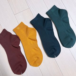 [사이즈가 있는 양말 필로이] 남/여 골지 발목 양말 4족 세트 남【S, M, L, XL】여【S, M, L】_컬러 랜덤 — 5점을 준 리뷰어가 2022년 6월 올린 사용 사진