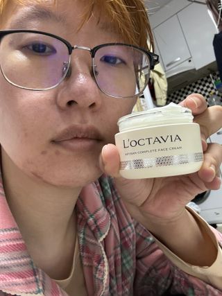 록타비아 Artisan Complete Face Cream — 4점을 준 리뷰어가 2024년 3월 올린 사용 사진