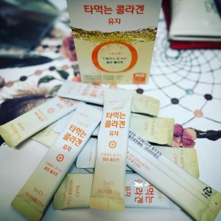 [음료수 대신 가능!]  빠르게 흡수되는 아임오 타먹는 콜라겐 1박스 — 5점을 준 리뷰어가 2023년 4월 올린 사용 사진