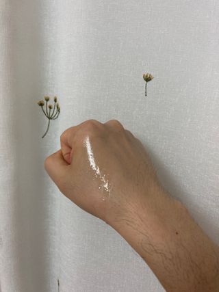 AYU25[아유트웬티파이브] 피부건강에 꼭 필요한 pH 약산성 와일드 로즈토너 — 리뷰어가 2021년 3월 올린 사용 사진
