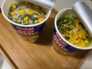 NISSIN 닛신 컵누들  4종 - 씨푸드오리지날, 씨푸드 스파이시, 씨푸드 커리, 씨푸드 XO소스 — 5점을 준 리뷰어가 2022년 4월 올린 사용 사진