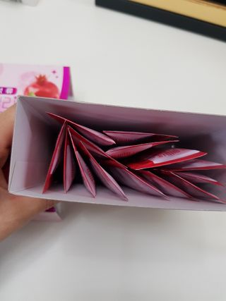 헬스업_쁘띠쁘띠석류콜라겐젤리_20g x 14포 — 5점을 준 리뷰어가 2021년 2월 올린 사용 사진