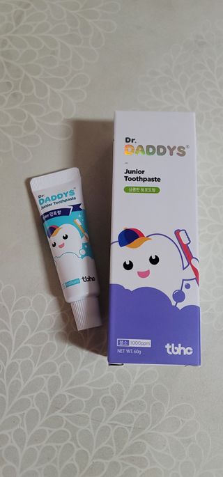 닥터데디스 안심불소 튼튼치약(청포도, 민트 중 택 1) 60g + 여행용 미니 치약 15g — 5점을 준 리뷰어가 2022년 7월 올린 사용 사진