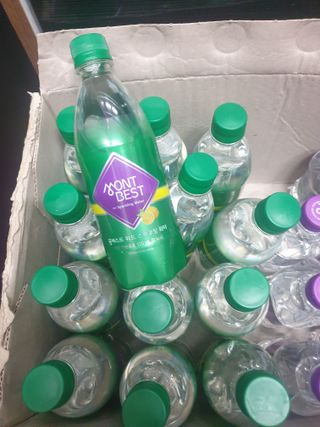 몽베스트 Montbest with Sparkling water Lemon OR Lime 20병(랜덤) — 5점을 준 리뷰어가 2021년 10월 올린 사용 사진
