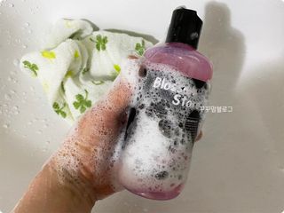 (주)나담코스 [나담코스] 기분좋은 향기 , 퍼퓸 바디워시 — 5점을 준 리뷰어가 2023년 3월 올린 사용 사진