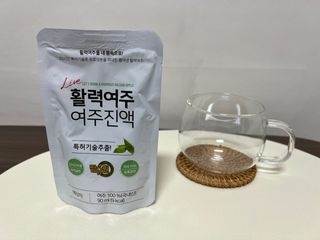 참유원 특허제조 활력 여주진액 여주즙 50포 — 5점을 준 리뷰어가 2022년 1월 올린 사용 사진