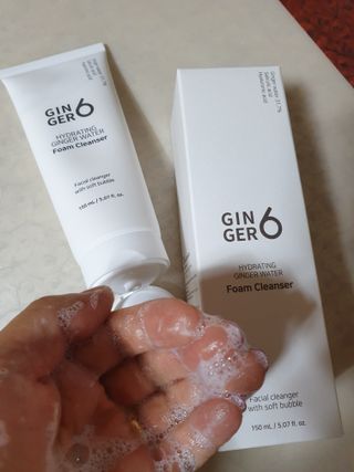 GINGER6 하이드레이팅 진저 워터 폼클렌징 — 5점을 준 리뷰어가 2021년 10월 올린 사용 사진