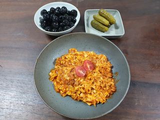 [풀무원] 식물성 저당질식 세트, 두부면 매콤라구파스타와 두부면 직화짜장 — 5점을 준 리뷰어가 2021년 4월 올린 사용 사진