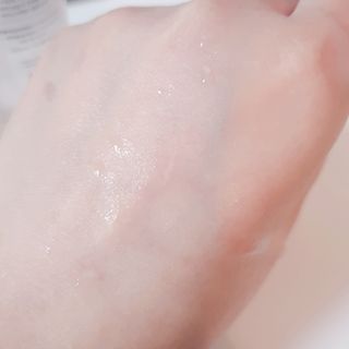 아미퓨어 아미노이펙트 세럼미스트 피부에 착 붙는 고보습 수분충전 간편 휴대 안개분사 속건조를 위한 꿀템 — 5점을 준 리뷰어가 2021년 7월 올린 사용 사진