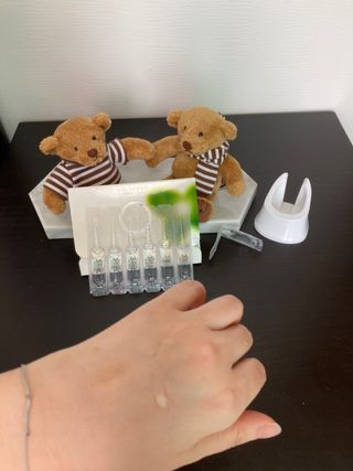 유니베르소 산소앰플 7일 집중케어 앰플 — 5점을 준 리뷰어가 2021년 6월 올린 사용 사진