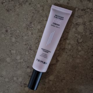 트리마이 3가지 기능을 동시에 느낄 수 있는 Color Control Change, 리커버리 3인1 펩트 CCC 크림 — 5점을 준 리뷰어가 2022년 11월 올린 사용 사진