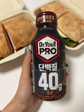 닥터유 프로 단백질 드링크 40g 초코 닥터유 프로 단백질드링크 40g 초코 — 5점을 준 리뷰어가 2024년 8월 올린 사용 사진