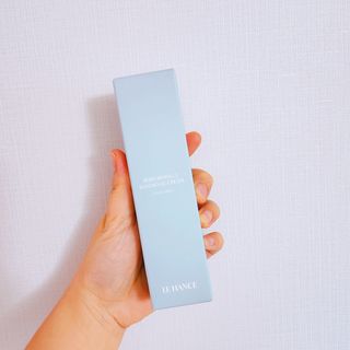 르핸스 퍼포밍 2 핸드&네일 비반트포렛/베티버포그 — 5점을 준 리뷰어가 2022년 12월 올린 사용 사진