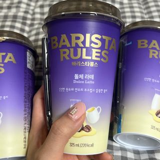 바리스타룰스 돌체 라떼 — 5점을 준 리뷰어가 2023년 4월 올린 사용 사진