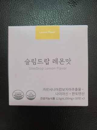 [슬림드랍 레몬맛] 건기식 다이어트 보조제 겸 비타민 — 5점을 준 리뷰어가 2022년 1월 올린 사용 사진