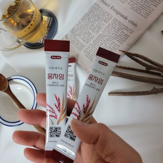 하루 1포로 콜레스테롤, 유산균, 고역가 소화효소까지 한번에 섭취! 다온바이오 홍자임 1개월분(30포) — 5점을 준 리뷰어가 2022년 11월 올린 사용 사진
