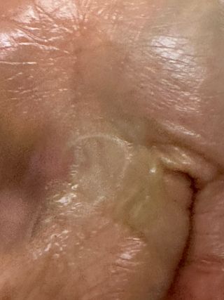 프리마인 메이크업과 들뜨는 각질까지 한방에 깐달걀로! 순하기까지한 셀베이스 그린티클렌저(200ml) — 5점을 준 리뷰어가 2023년 1월 올린 사용 사진