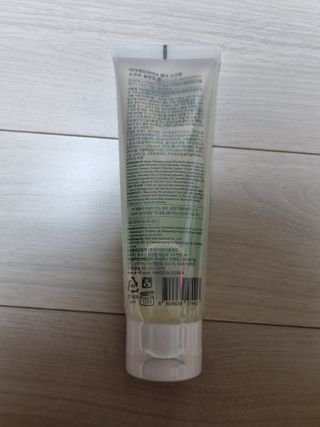 닥터에프파이브 젤리스크럽 소프트 클렌징폼 120ml — 4.5점을 준 리뷰어가 2022년 6월 올린 사용 사진